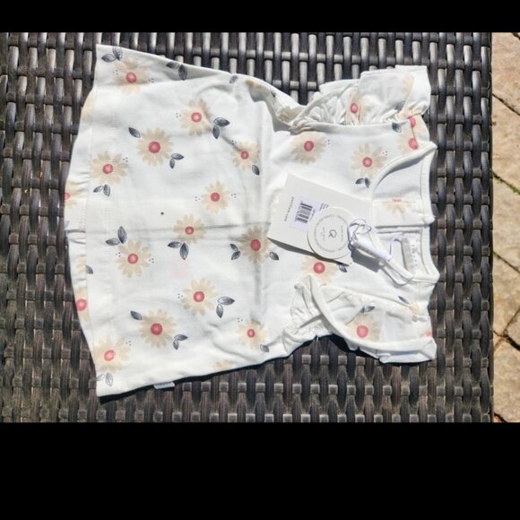 Baby Girl Set - Picture 2 of 4